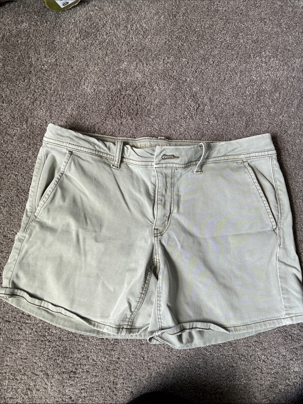 American Eagle Outfitters Women's Shorts in Sage Green